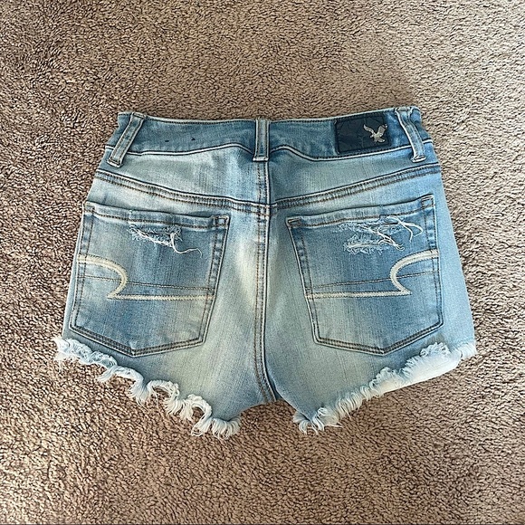 American Eagle High-Waisted Jean Shorts - Picture 2 of 3
